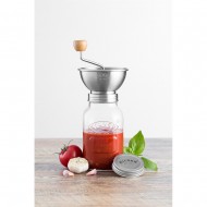 Kilner Ντοματομηχανή Χειροκίνητη και Δοχείο Αποθήκευσης Σετ Γυαλί-Ανοξείδωτο Ατσάλι 1L/15,5x15,5x32εκ Kilner Ντοματομηχανή Χειροκίνητη και Δοχείο Αποθήκευσης Σετ Γυαλί-Ανοξείδωτο Ατσάλι 1L/15,5x15,5x32εκ